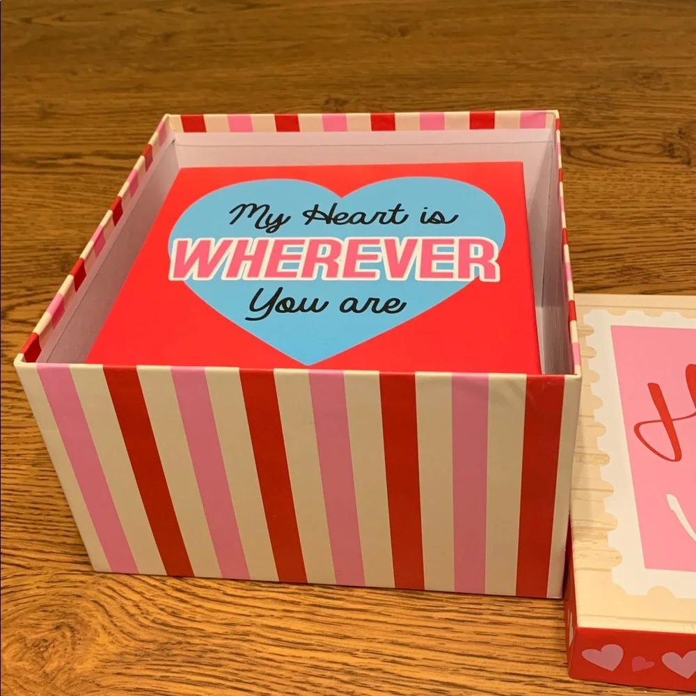 Love stacking Gift Boxes 4 Pk NEW Various Sizes for all occasions or Decorating